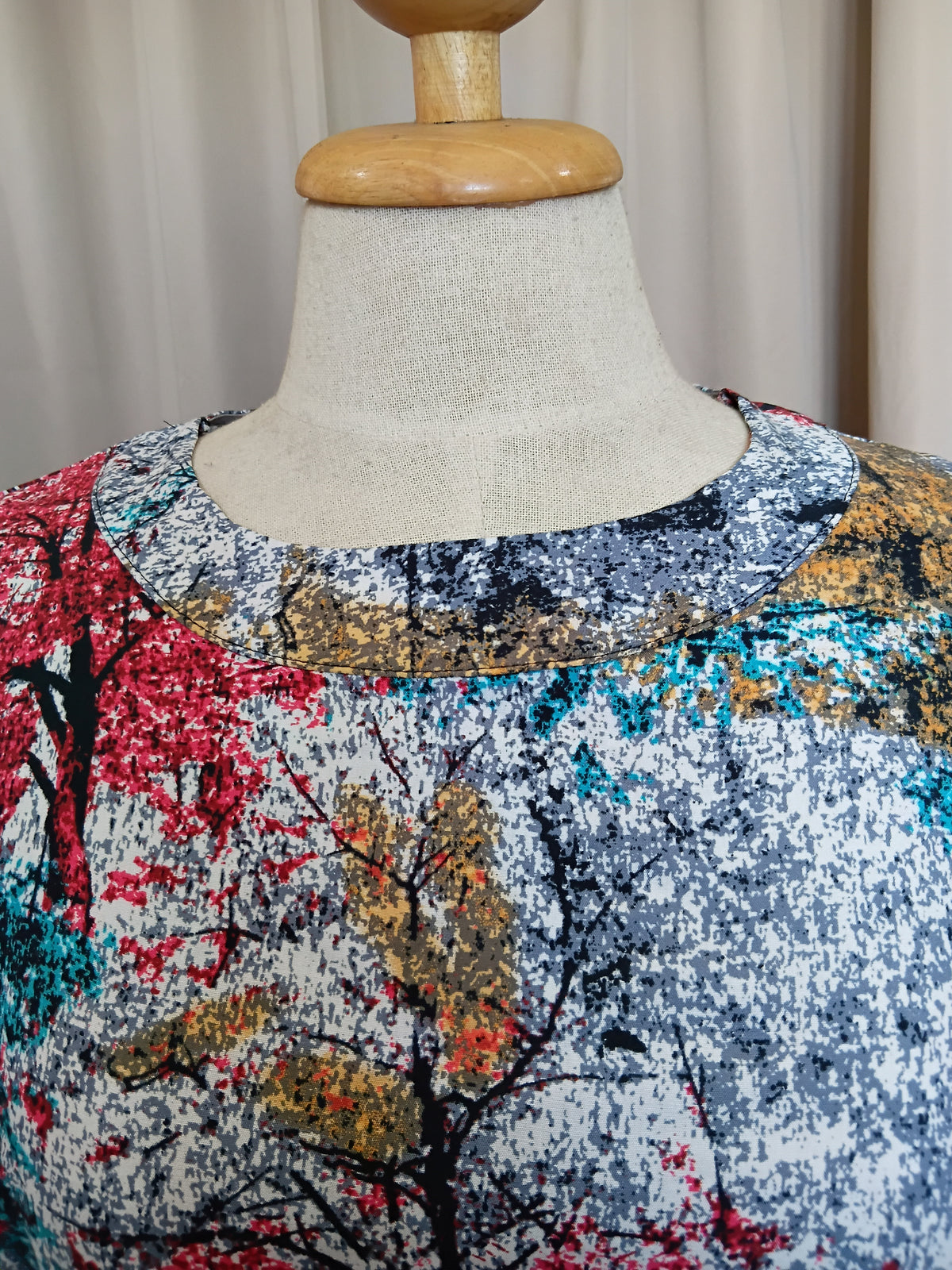 Women's Short Sleeve Top 100% Viscose Teal Trees