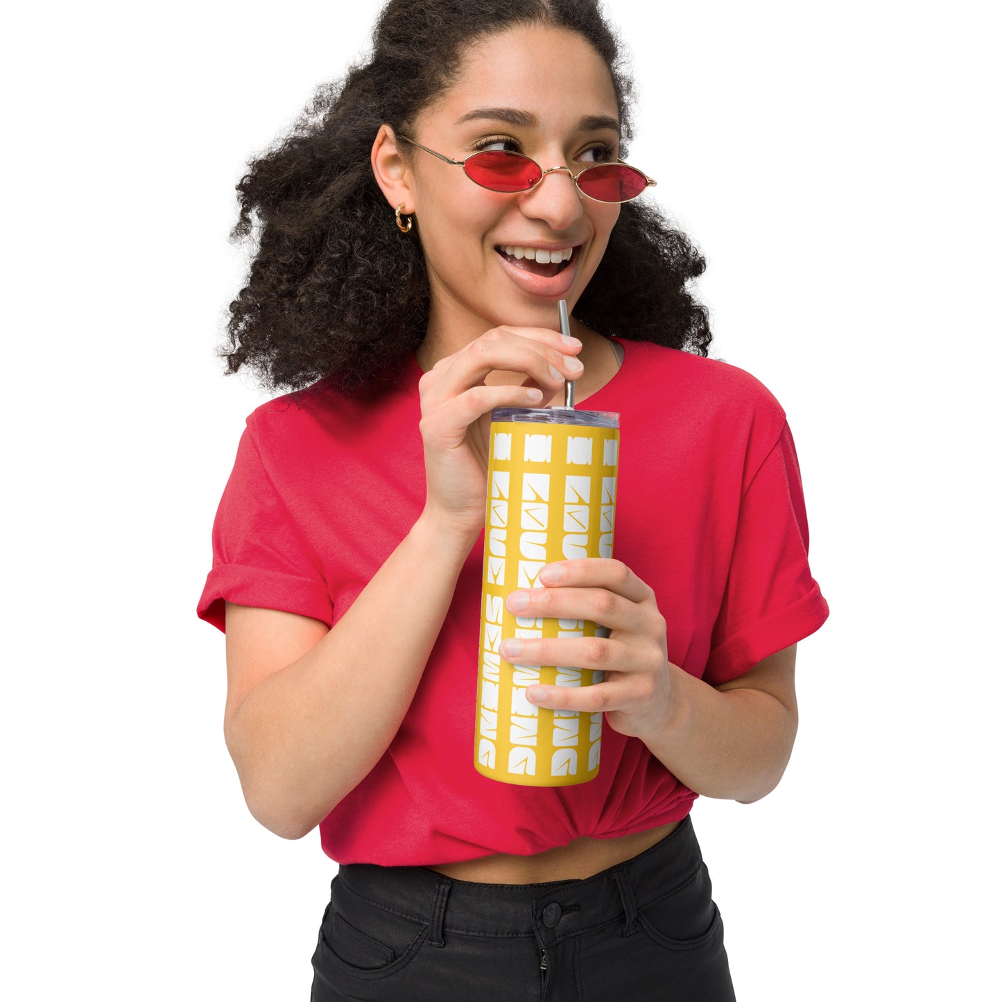 Yellow Tumbler with "I love sewing" design, the perfect gift for people who sew