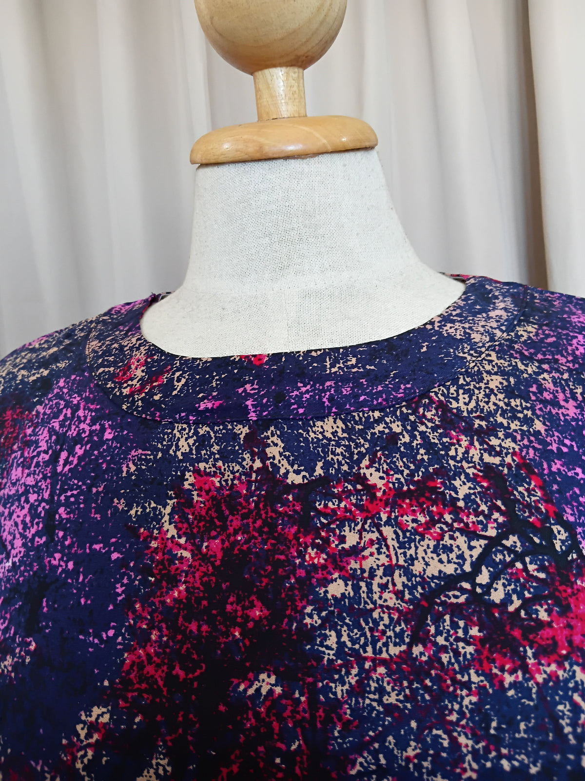 Women's Short Sleeve Top 100% Viscose Purple Red Trees