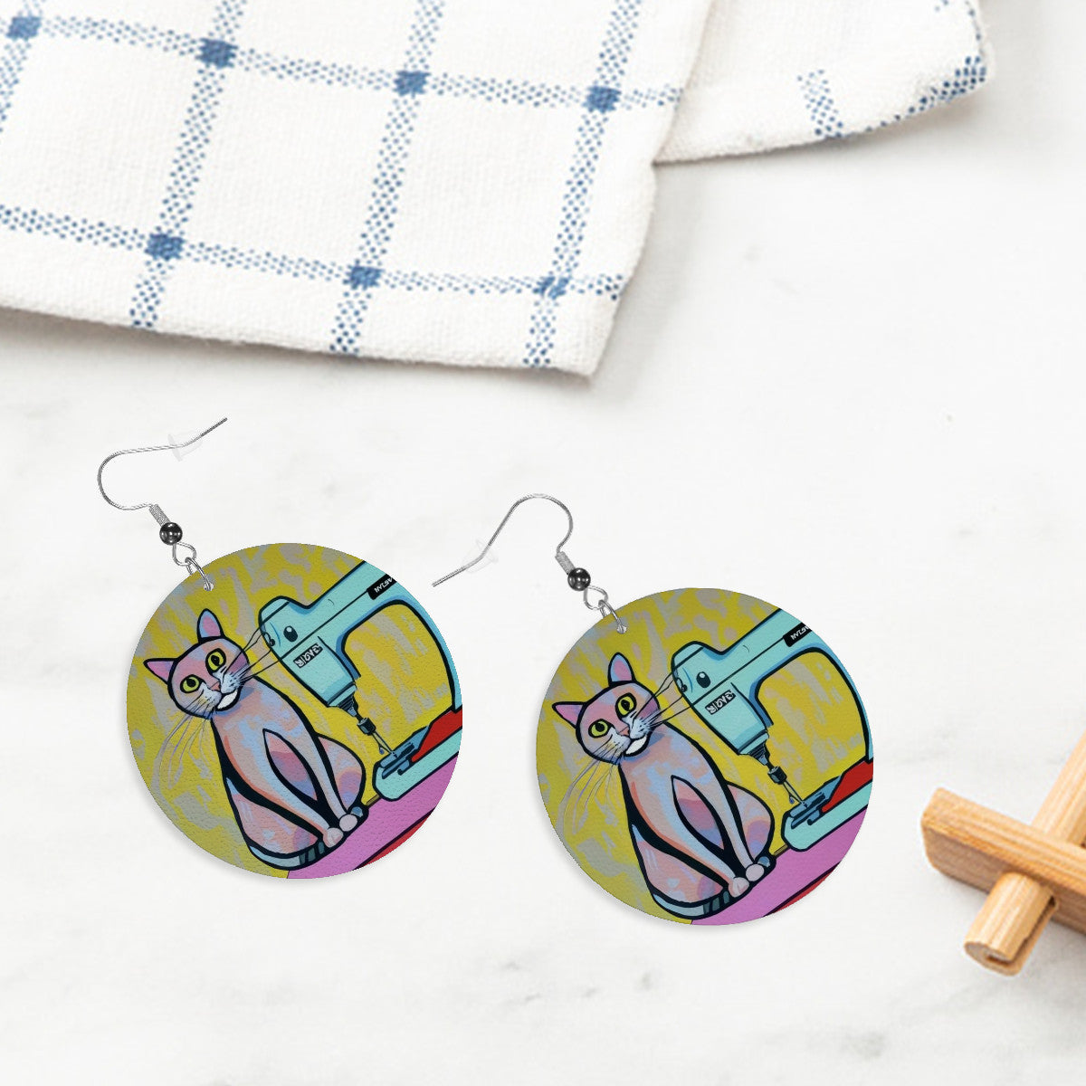 Circle Drop Earrings with "Sewing Cats" design – The Perfect Gift for People who Love to Sew