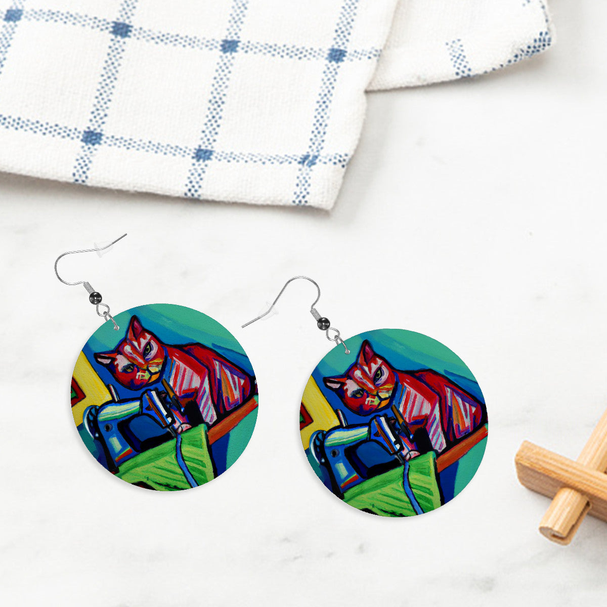 Circle Drop Earrings with "Sewing Cats" design – The Perfect Gift for People who Love to Sew