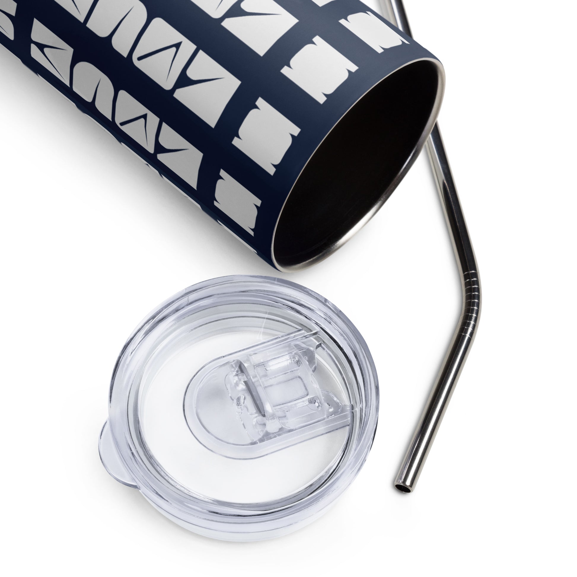 Navy Tumbler  with "I love sewing" design, the perfect gift for people who sew