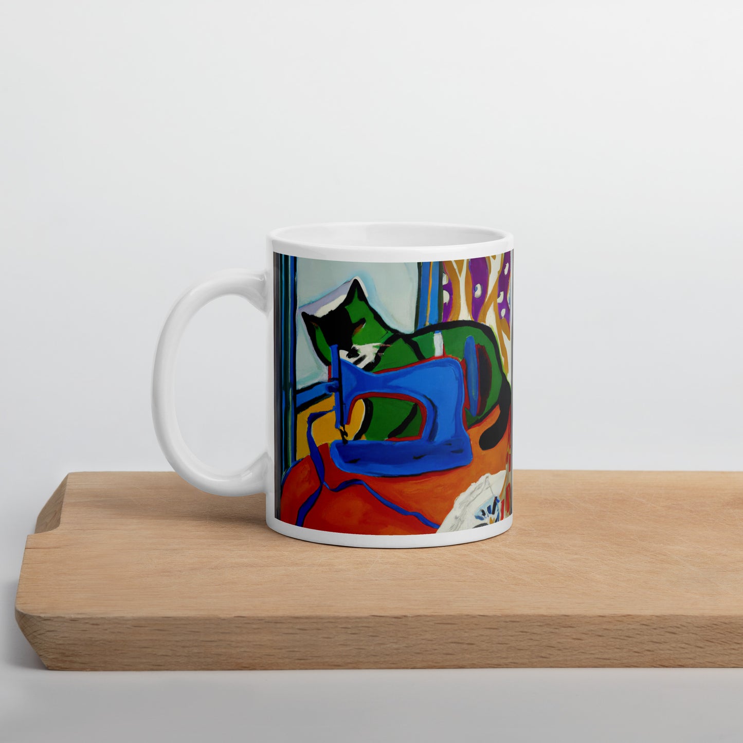 Glossy Mug  with "Sewing Cat" design - The Perfect Gift for People who Love to Sew