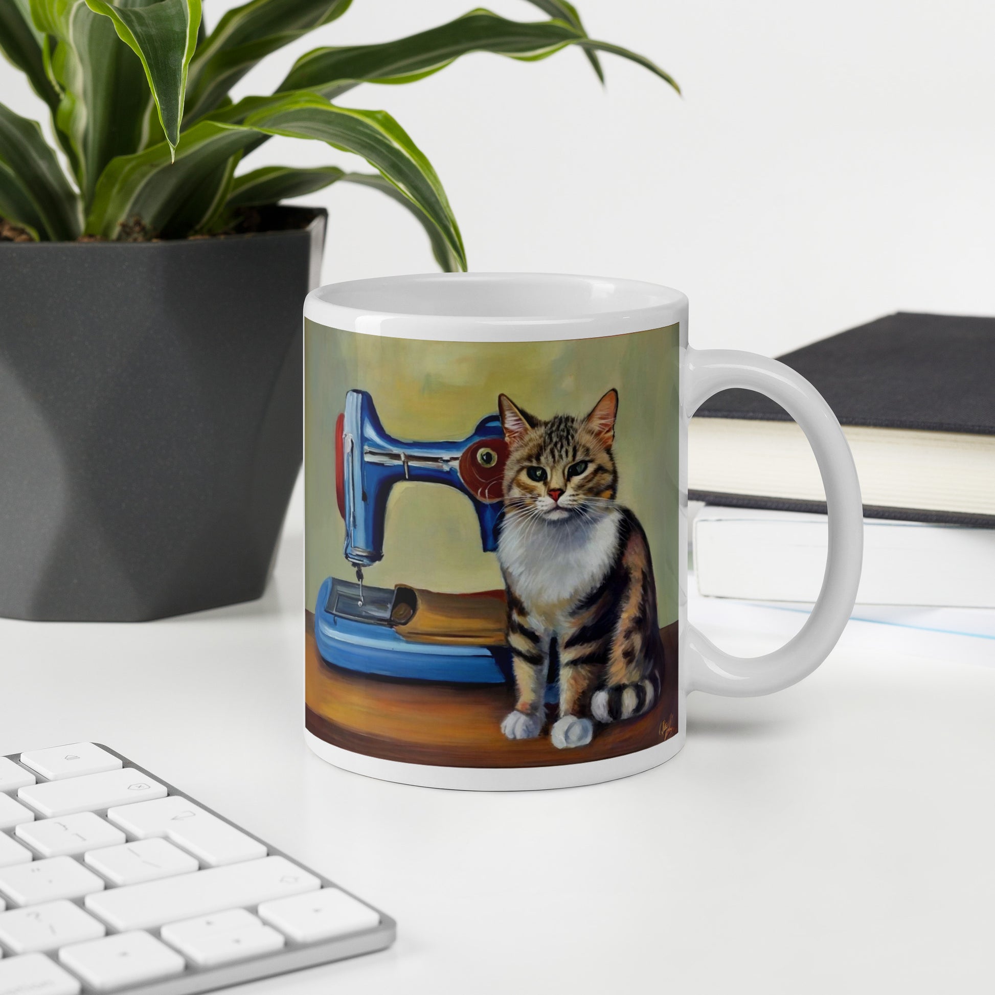 Glossy Mug  with "Sewing Cat" design - The Perfect Gift for People who Love to Sew