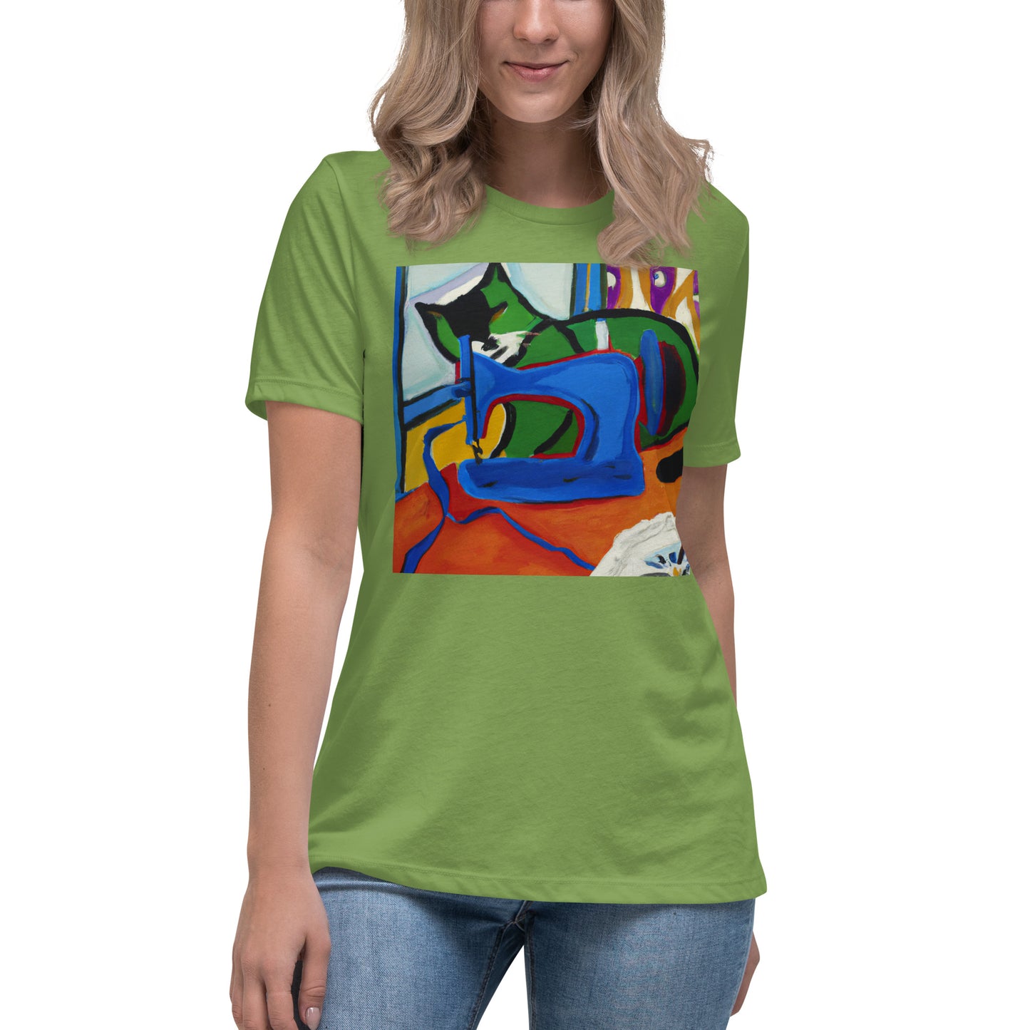 Women's T-shirt with "Sewing Cat" design – The Perfect Gift for People who Love to Sew