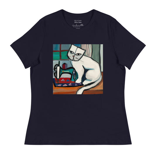 Women's T-shirt with "Sewing Cat" design – The Perfect Gift for People who Love to Sew