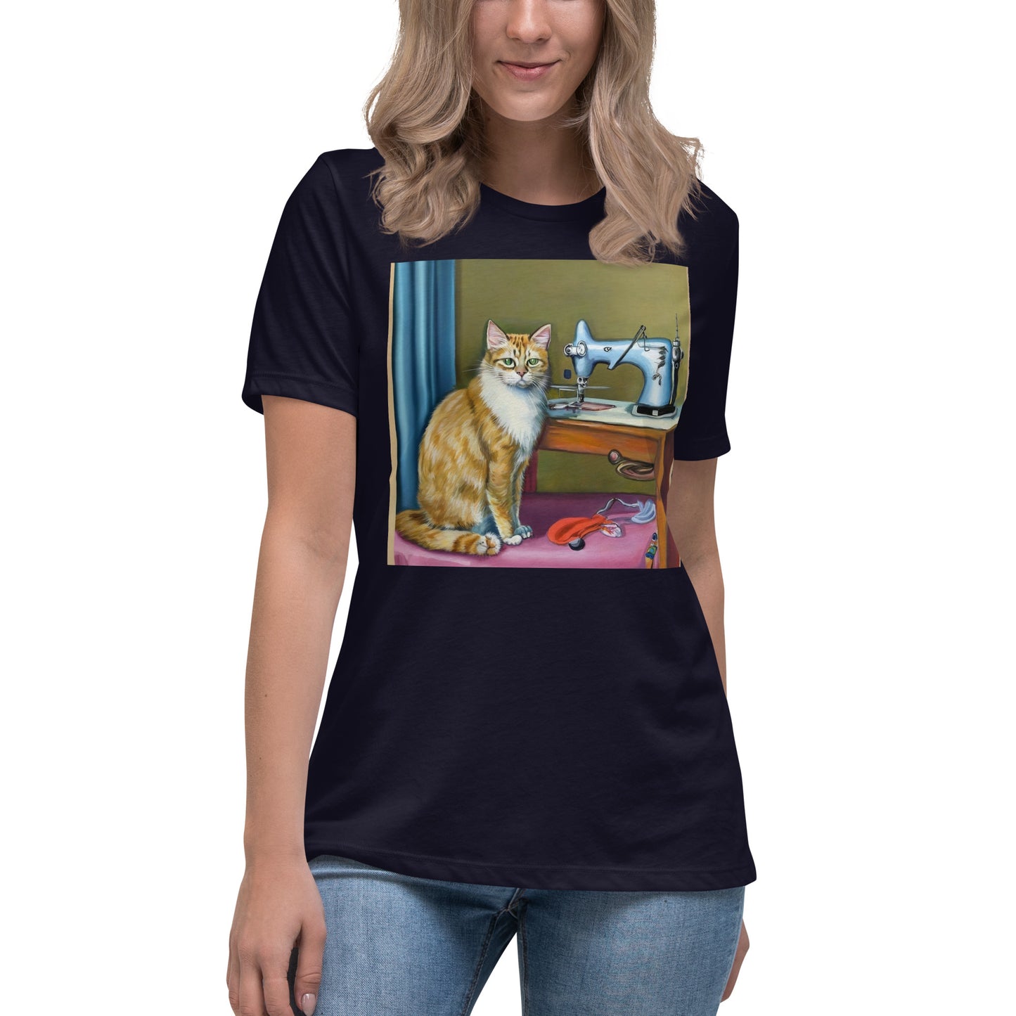 Women's T-shirt with "Sewing Cat" design – The Perfect Gift for People who Love to Sew